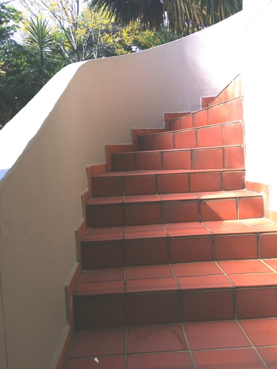 To Let 2 Bedroom Property for Rent in Observatory Gauteng