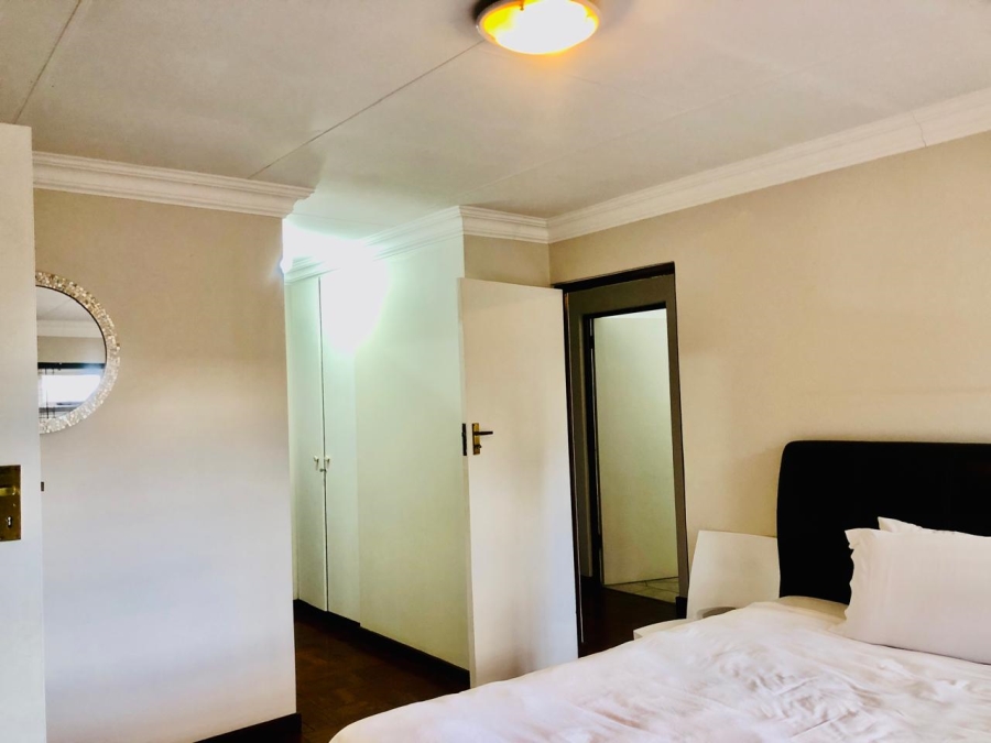 To Let 2 Bedroom Property for Rent in Observatory Gauteng
