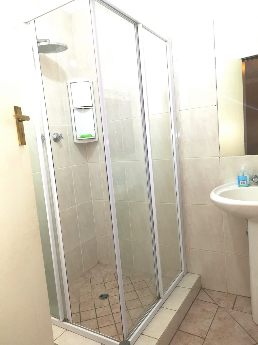 To Let 2 Bedroom Property for Rent in Observatory Gauteng