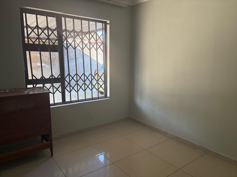 To Let 3 Bedroom Property for Rent in Naturena Gauteng