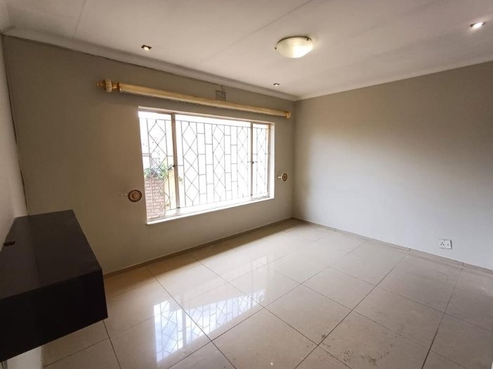 To Let 3 Bedroom Property for Rent in Marais Steyn Park Gauteng
