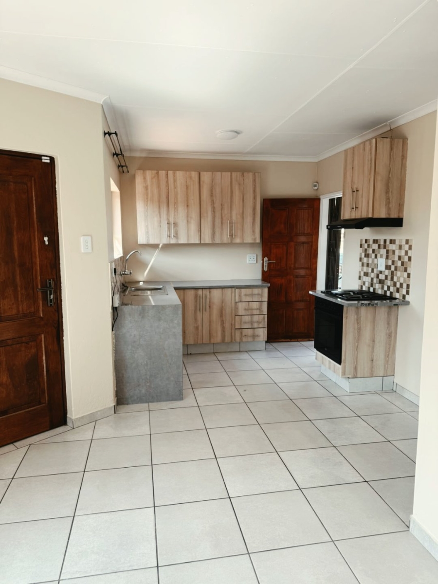 To Let 3 Bedroom Property for Rent in Tsakane Ext 5 Gauteng