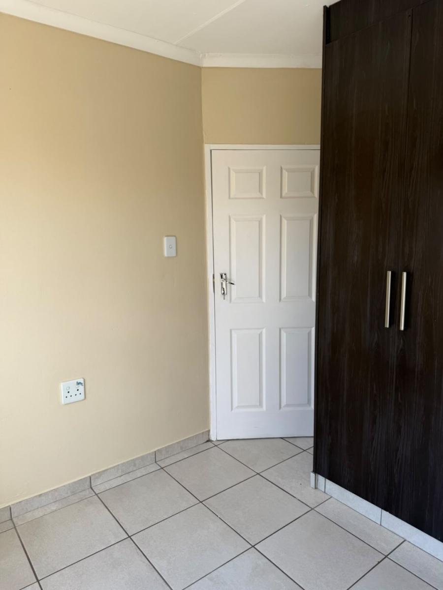 To Let 3 Bedroom Property for Rent in Tsakane Ext 5 Gauteng