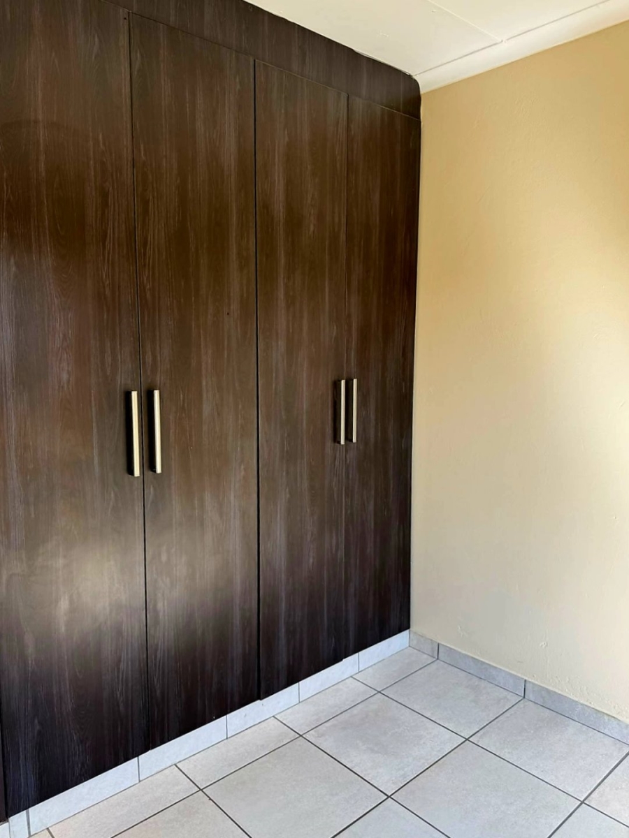To Let 3 Bedroom Property for Rent in Tsakane Ext 5 Gauteng