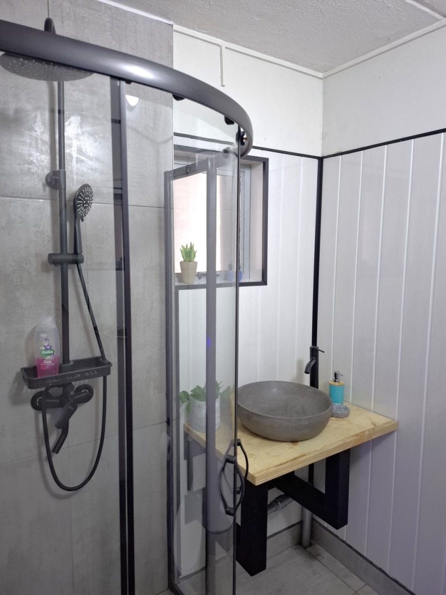 1 Bedroom Property for Sale in Sandown Gauteng