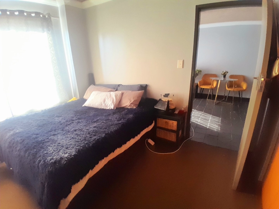 1 Bedroom Property for Sale in Noordwyk Gauteng