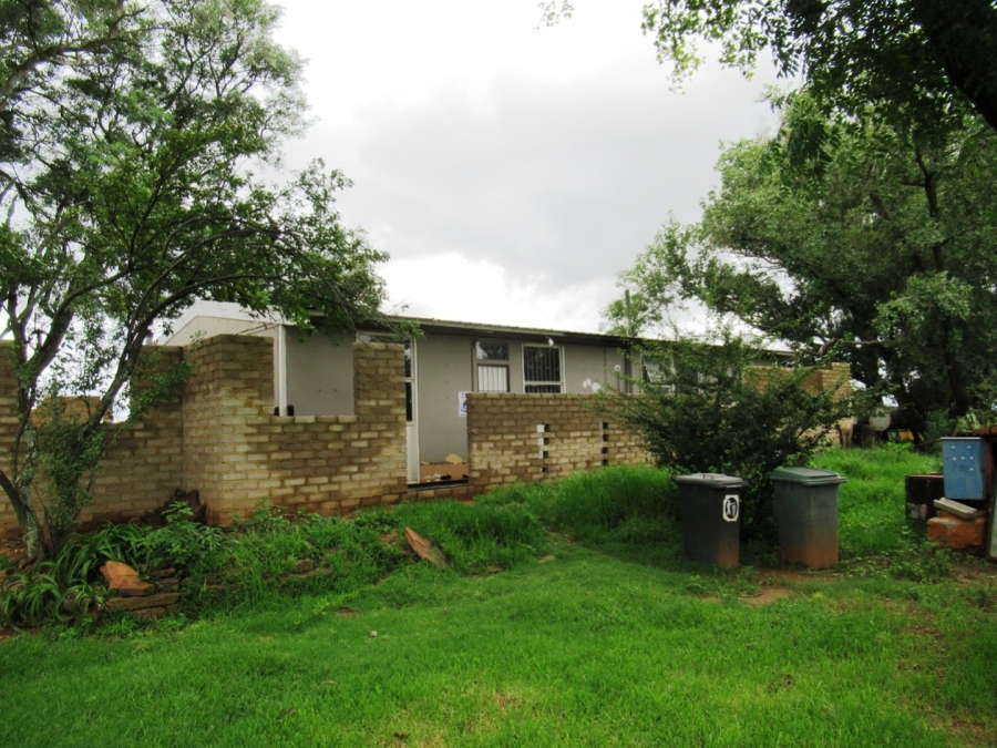 Bedroom Property for Sale in Schietpoort AH Gauteng