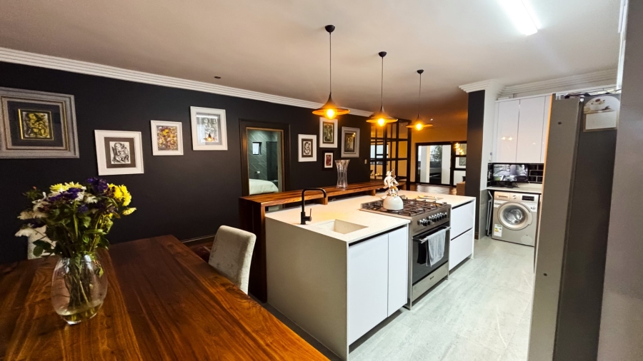4 Bedroom Property for Sale in Parkhurst Gauteng