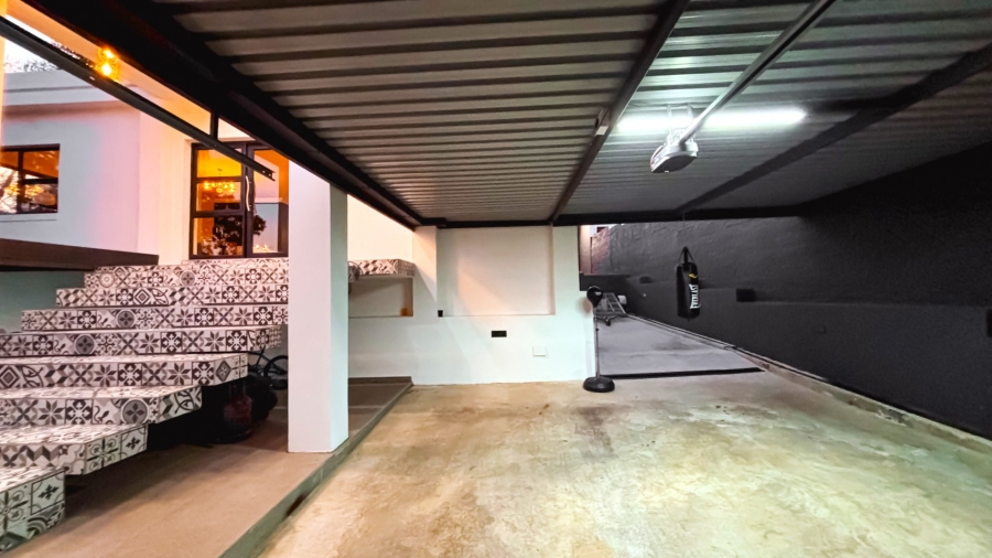 4 Bedroom Property for Sale in Parkhurst Gauteng