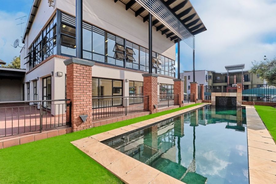 2 Bedroom Property for Sale in Douglasdale Gauteng