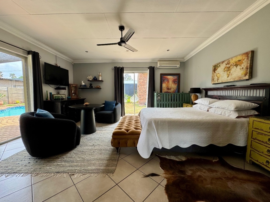4 Bedroom Property for Sale in Clayville Gauteng