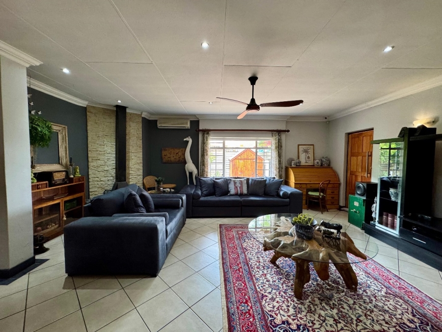 4 Bedroom Property for Sale in Clayville Gauteng