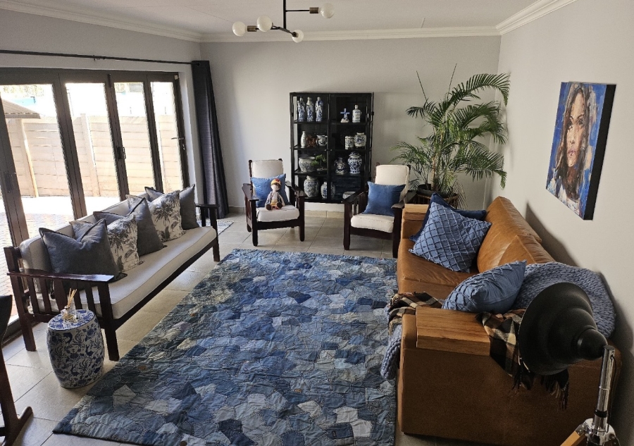 4 Bedroom Property for Sale in Clayville Gauteng