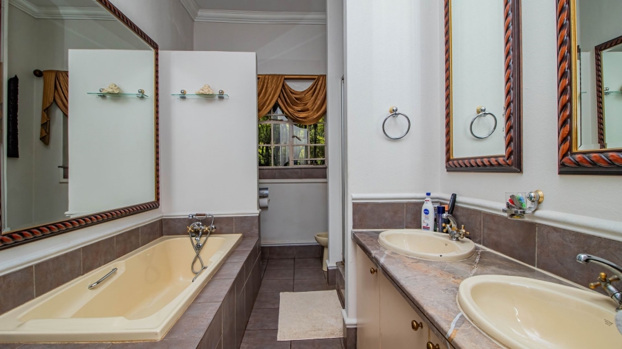 2 Bedroom Property for Sale in Norton Home Estate AH Gauteng
