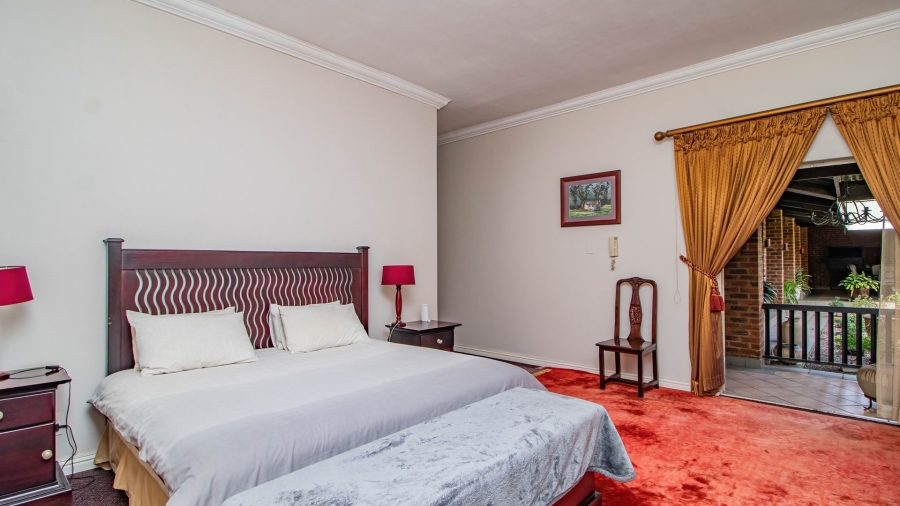 2 Bedroom Property for Sale in Norton Home Estate AH Gauteng