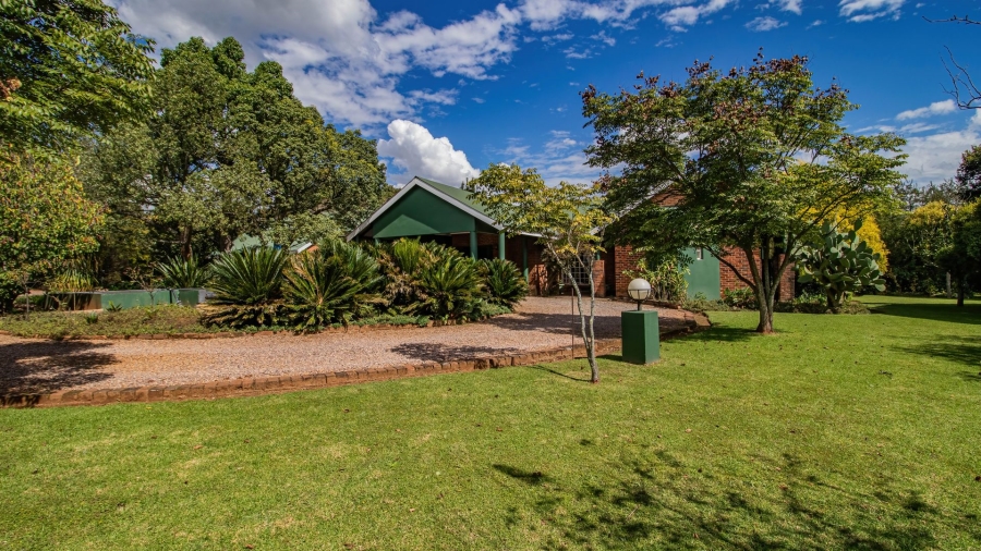 2 Bedroom Property for Sale in Norton Home Estate AH Gauteng