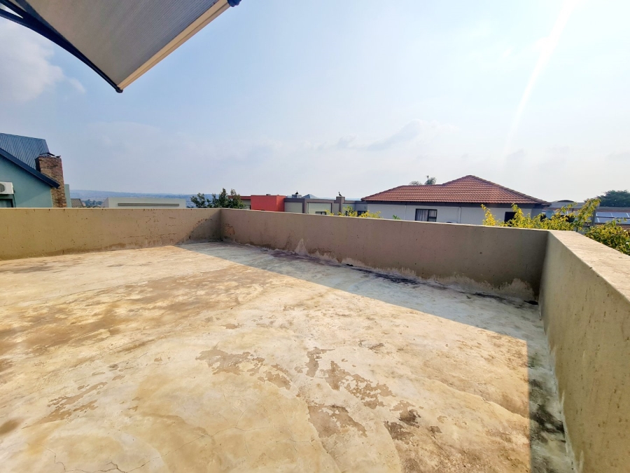 3 Bedroom Property for Sale in Amberfield Manor Gauteng