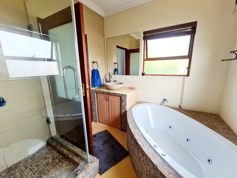 3 Bedroom Property for Sale in Amberfield Manor Gauteng