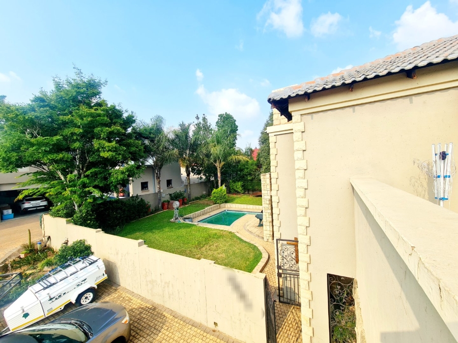 3 Bedroom Property for Sale in Amberfield Manor Gauteng