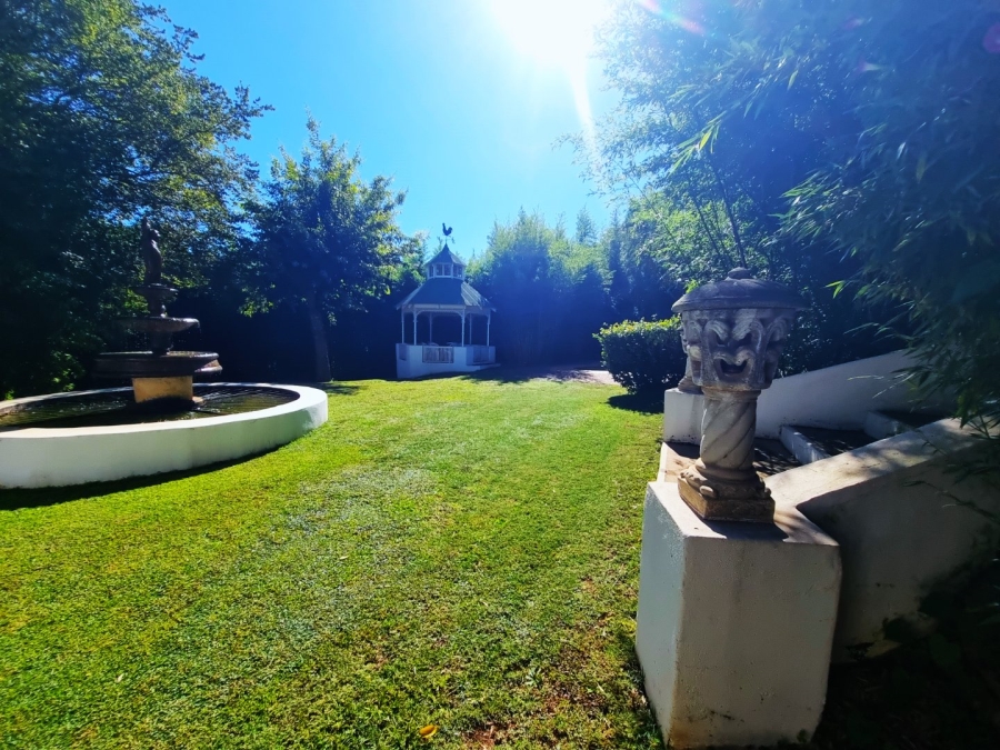 7 Bedroom Property for Sale in Doornkloof Gauteng