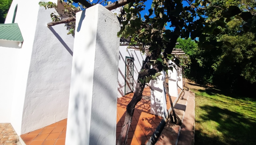 7 Bedroom Property for Sale in Doornkloof Gauteng