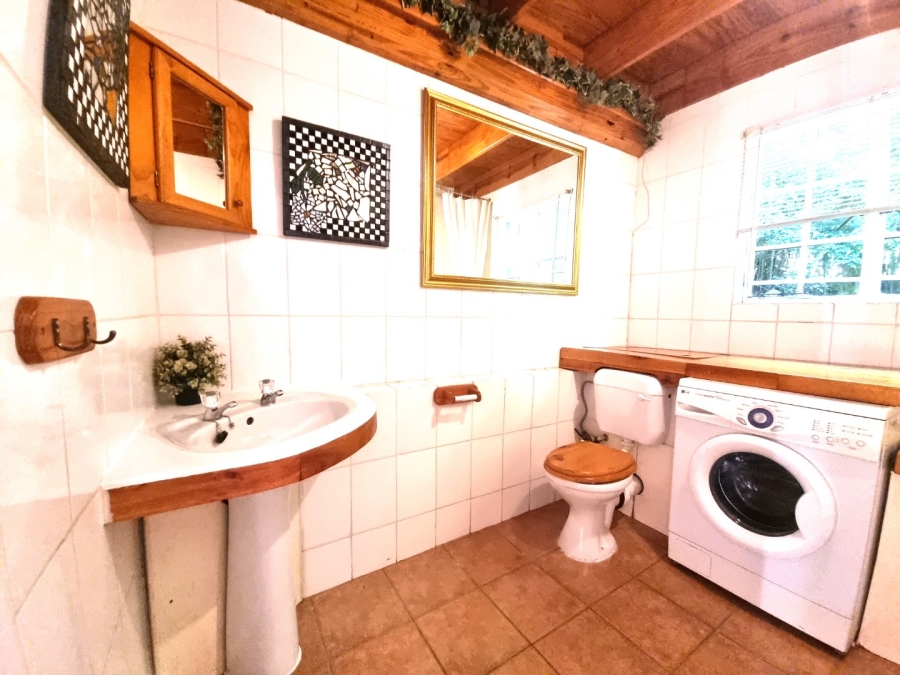7 Bedroom Property for Sale in Doornkloof Gauteng