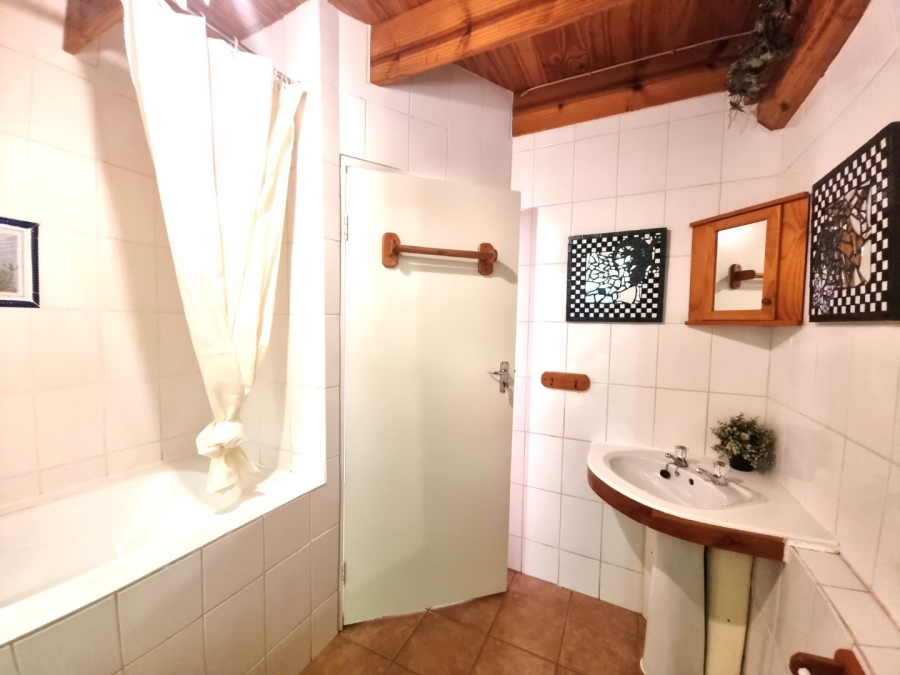 7 Bedroom Property for Sale in Doornkloof Gauteng