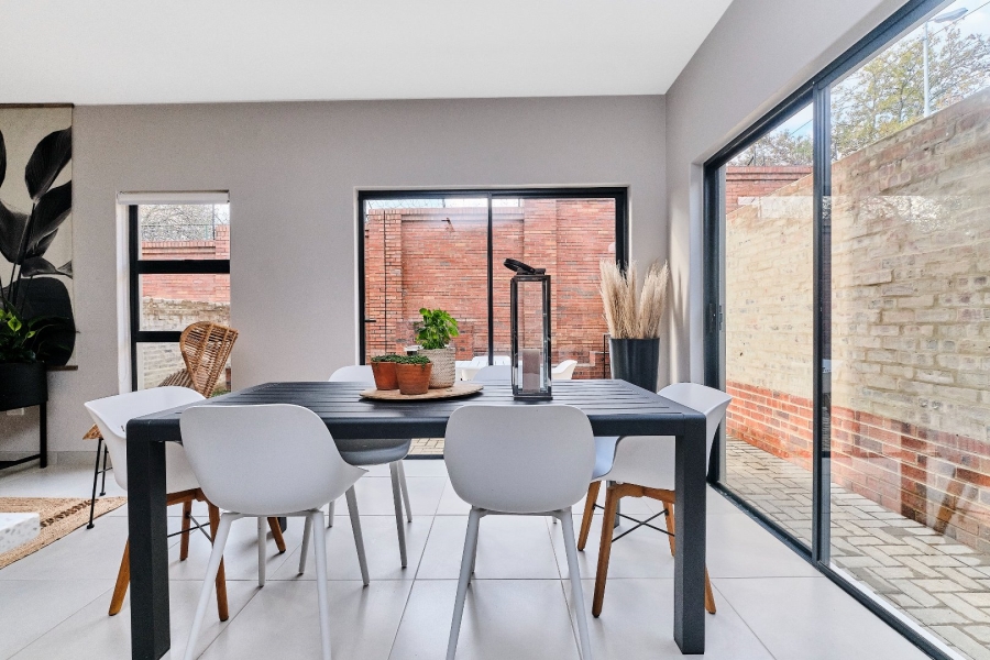 3 Bedroom Property for Sale in Ferndale Gauteng