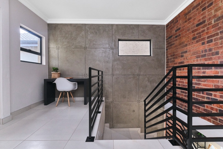 3 Bedroom Property for Sale in Ferndale Gauteng