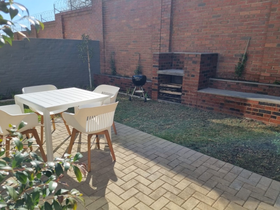 3 Bedroom Property for Sale in Ferndale Gauteng