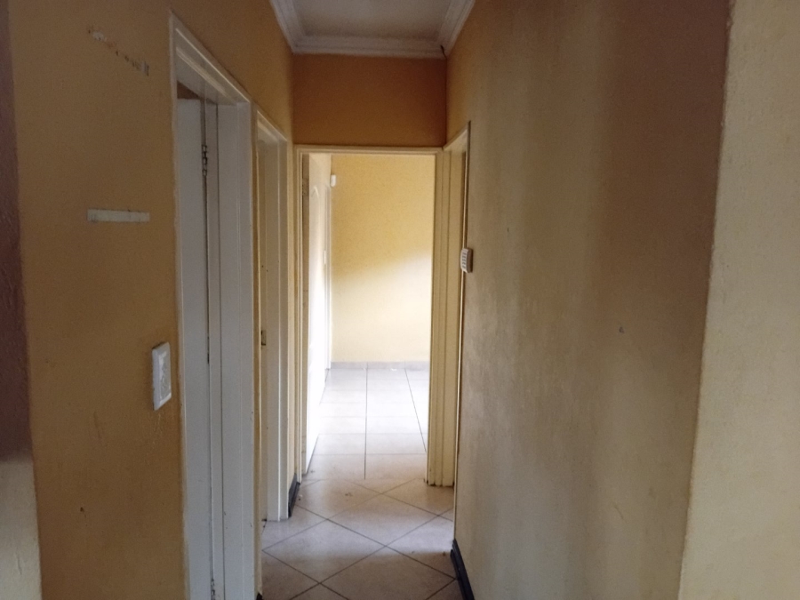 To Let 3 Bedroom Property for Rent in Roodekop Gauteng