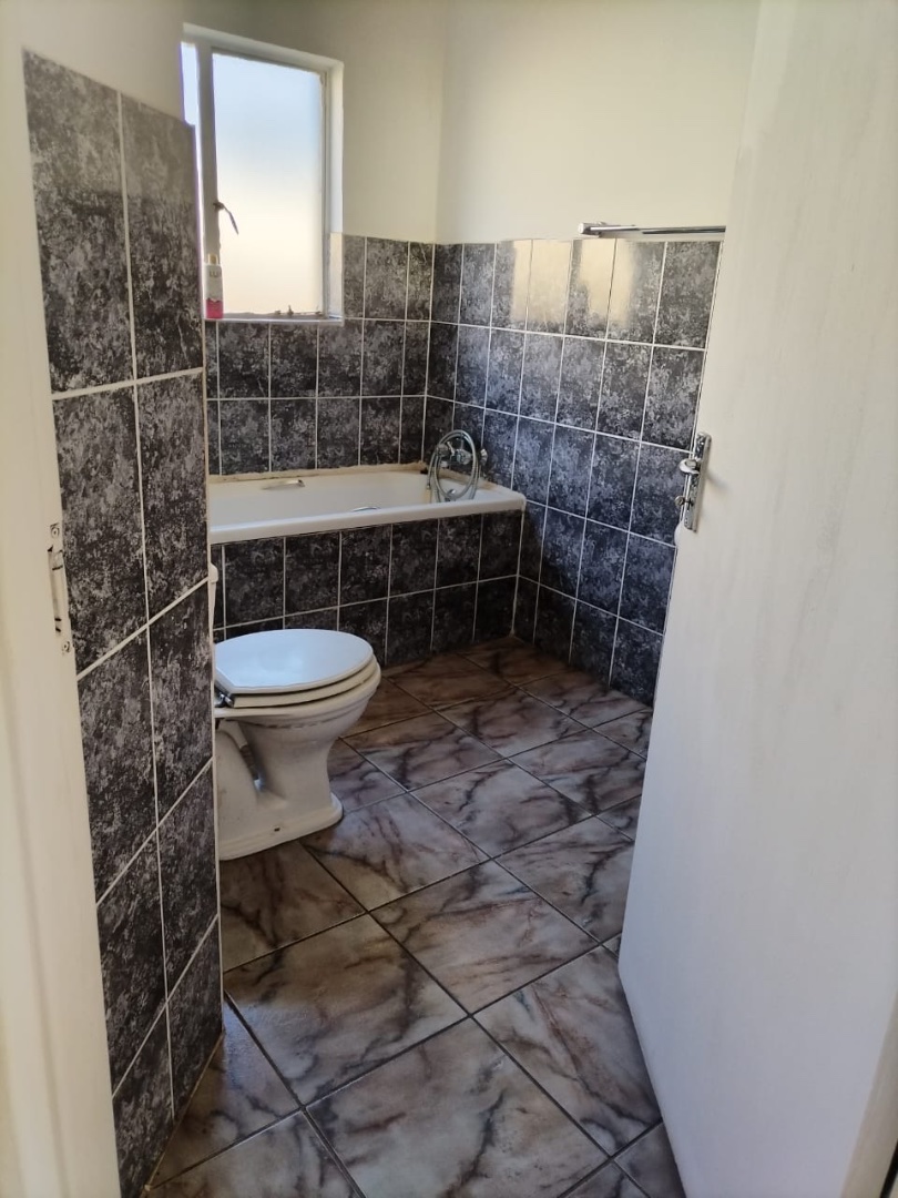 3 Bedroom Property for Sale in Thatchfield Estate Gauteng