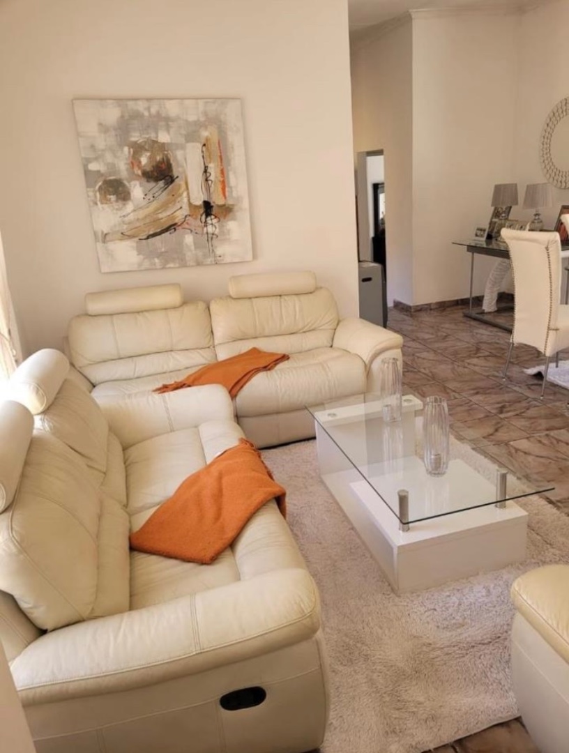 3 Bedroom Property for Sale in Thatchfield Estate Gauteng