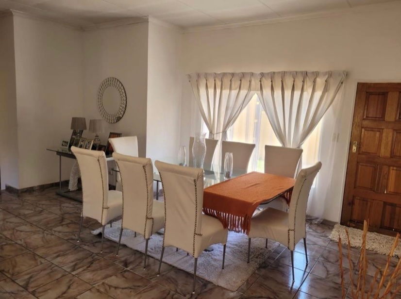 3 Bedroom Property for Sale in Thatchfield Estate Gauteng