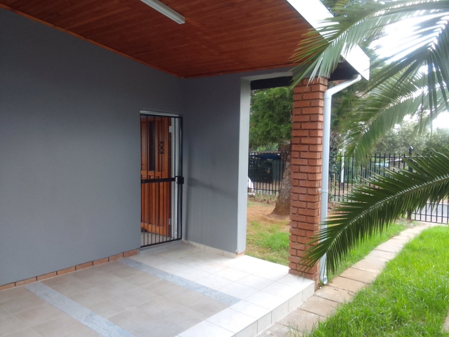 4 Bedroom Property for Sale in Jan Niemand Park Gauteng
