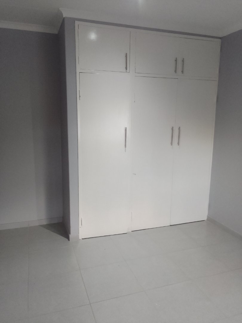 4 Bedroom Property for Sale in Jan Niemand Park Gauteng