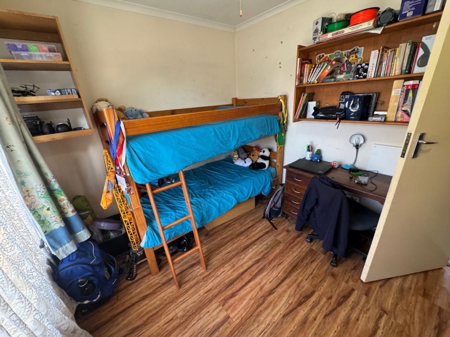 2 Bedroom Property for Sale in The Reeds Gauteng