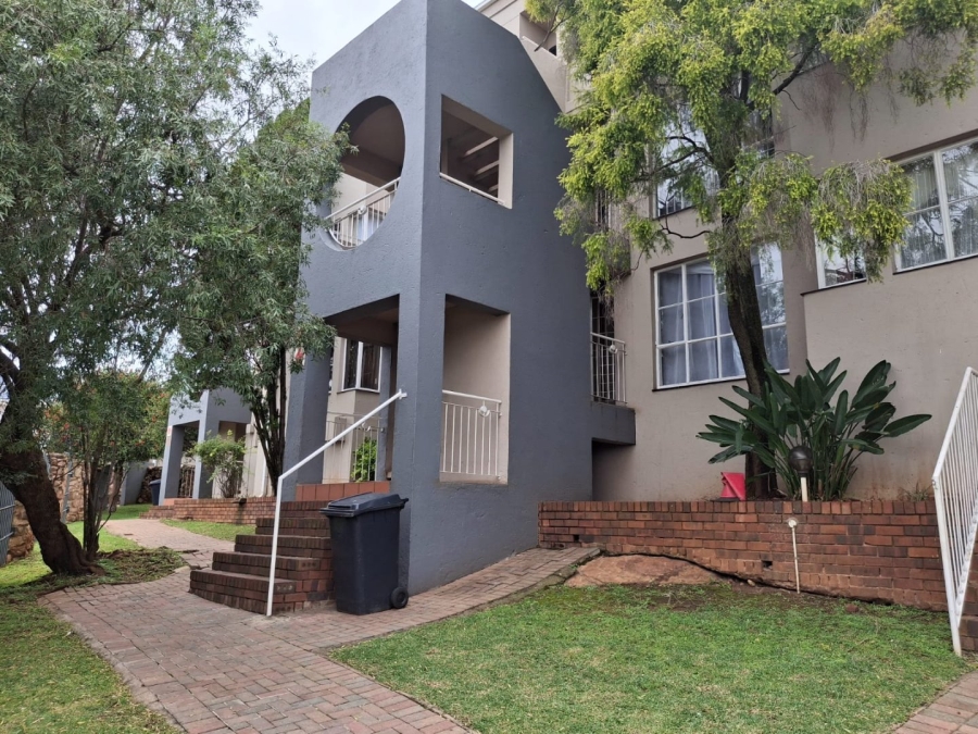 2 Bedroom Property for Sale in Ridgeway Gauteng
