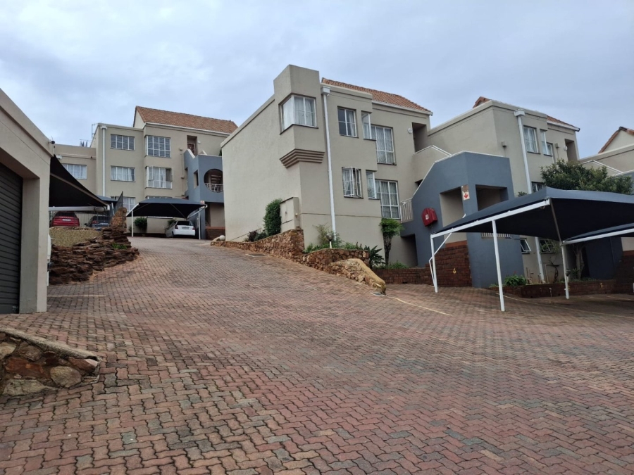 2 Bedroom Property for Sale in Ridgeway Gauteng