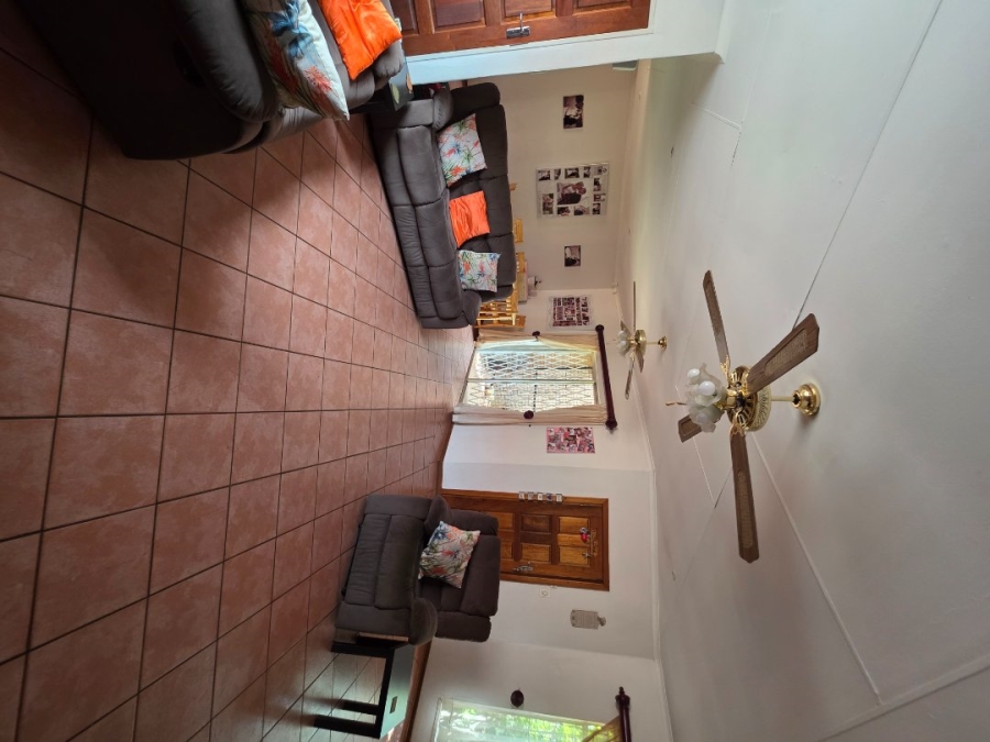  Bedroom Property for Sale in Annlin Gauteng
