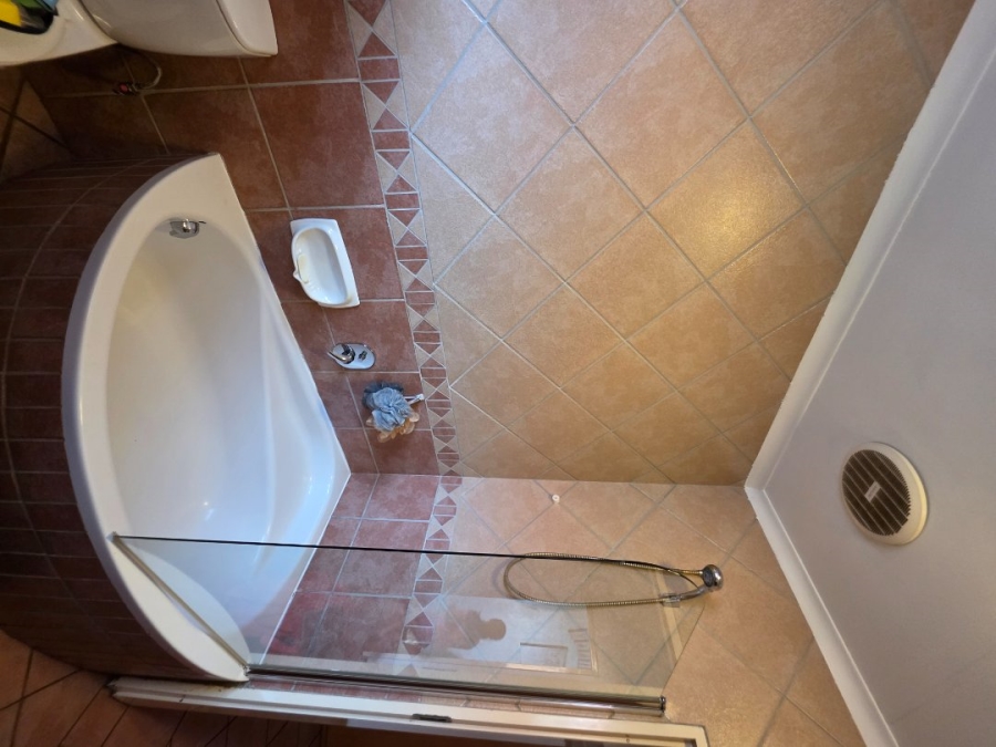  Bedroom Property for Sale in Annlin Gauteng