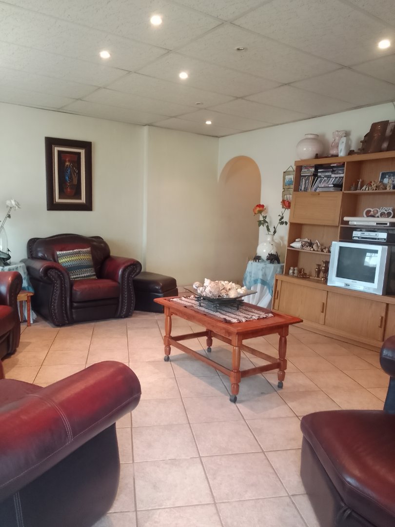 3 Bedroom Property for Sale in Jan Niemand Park Gauteng