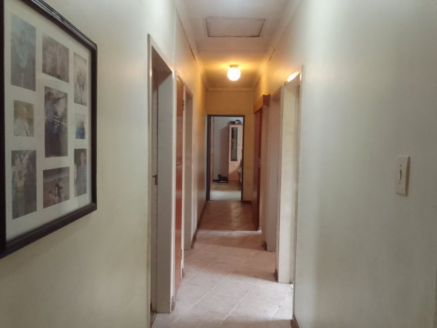 3 Bedroom Property for Sale in Jan Niemand Park Gauteng