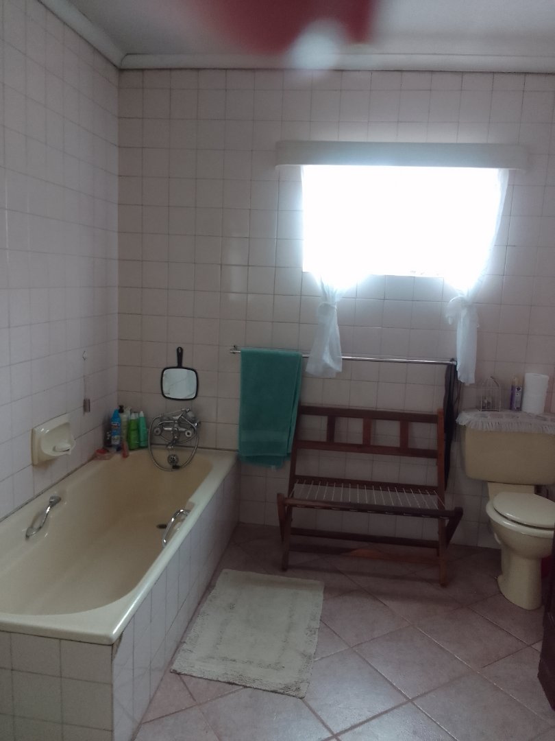 3 Bedroom Property for Sale in Jan Niemand Park Gauteng