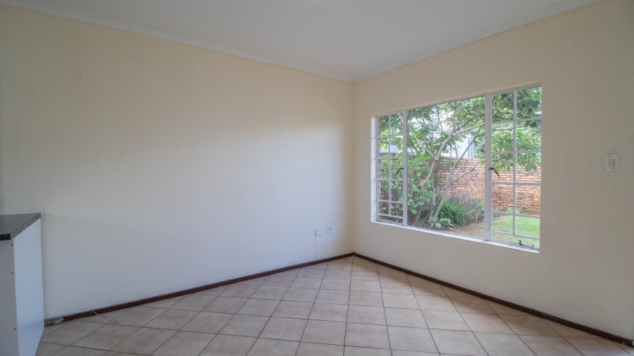 2 Bedroom Property for Sale in Terenure Gauteng