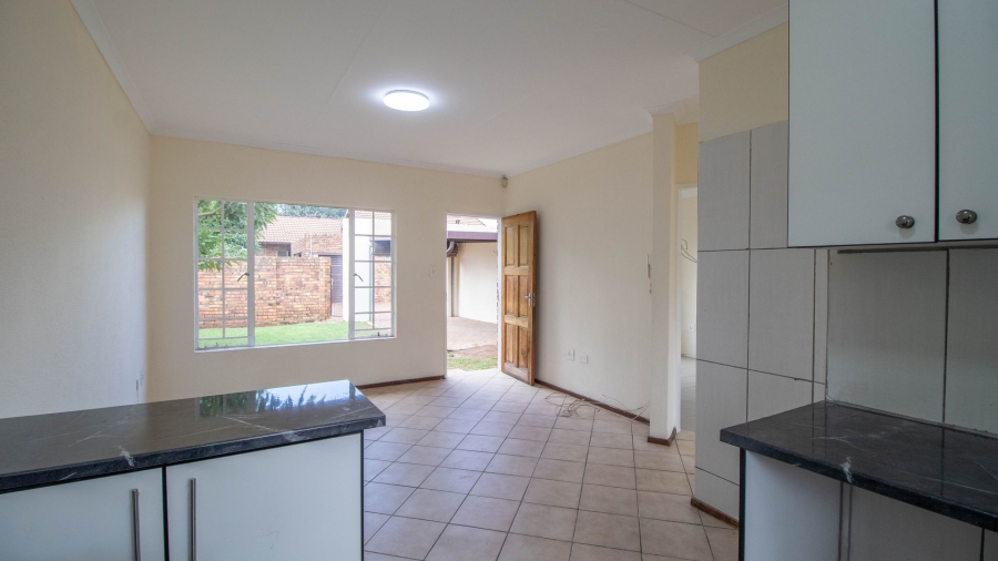 2 Bedroom Property for Sale in Terenure Gauteng