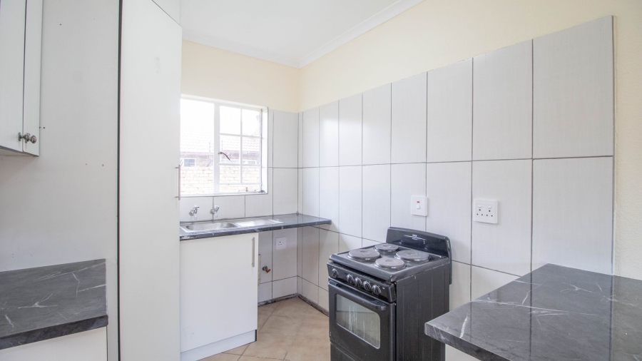 2 Bedroom Property for Sale in Terenure Gauteng