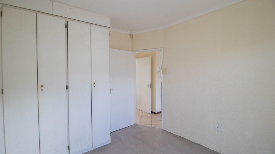 2 Bedroom Property for Sale in Terenure Gauteng