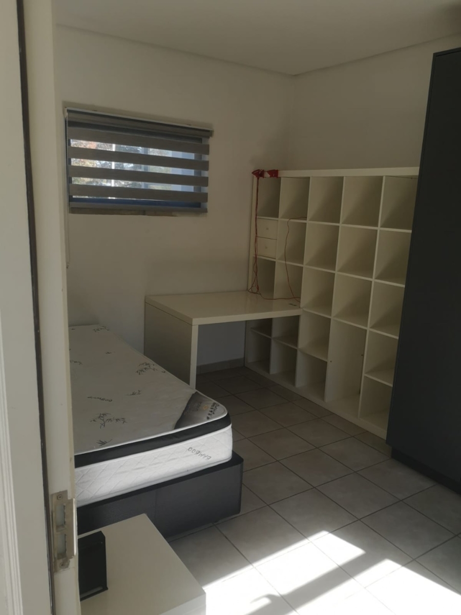 To Let 1 Bedroom Property for Rent in Craighall Park Gauteng