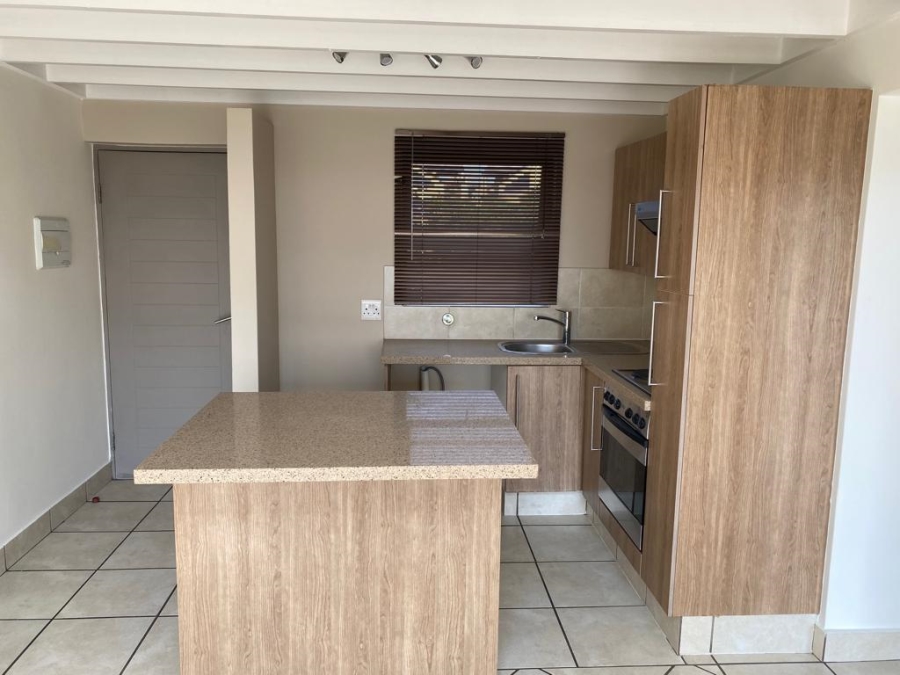 1 Bedroom Property for Sale in Douglasdale Gauteng